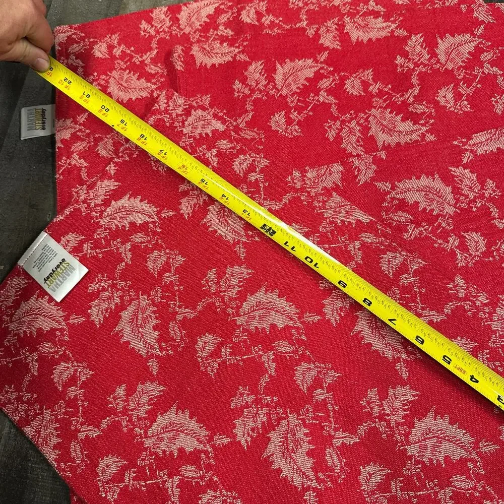 Placemats, Martha Stewart Red Floral Pattern CHristmas, 19